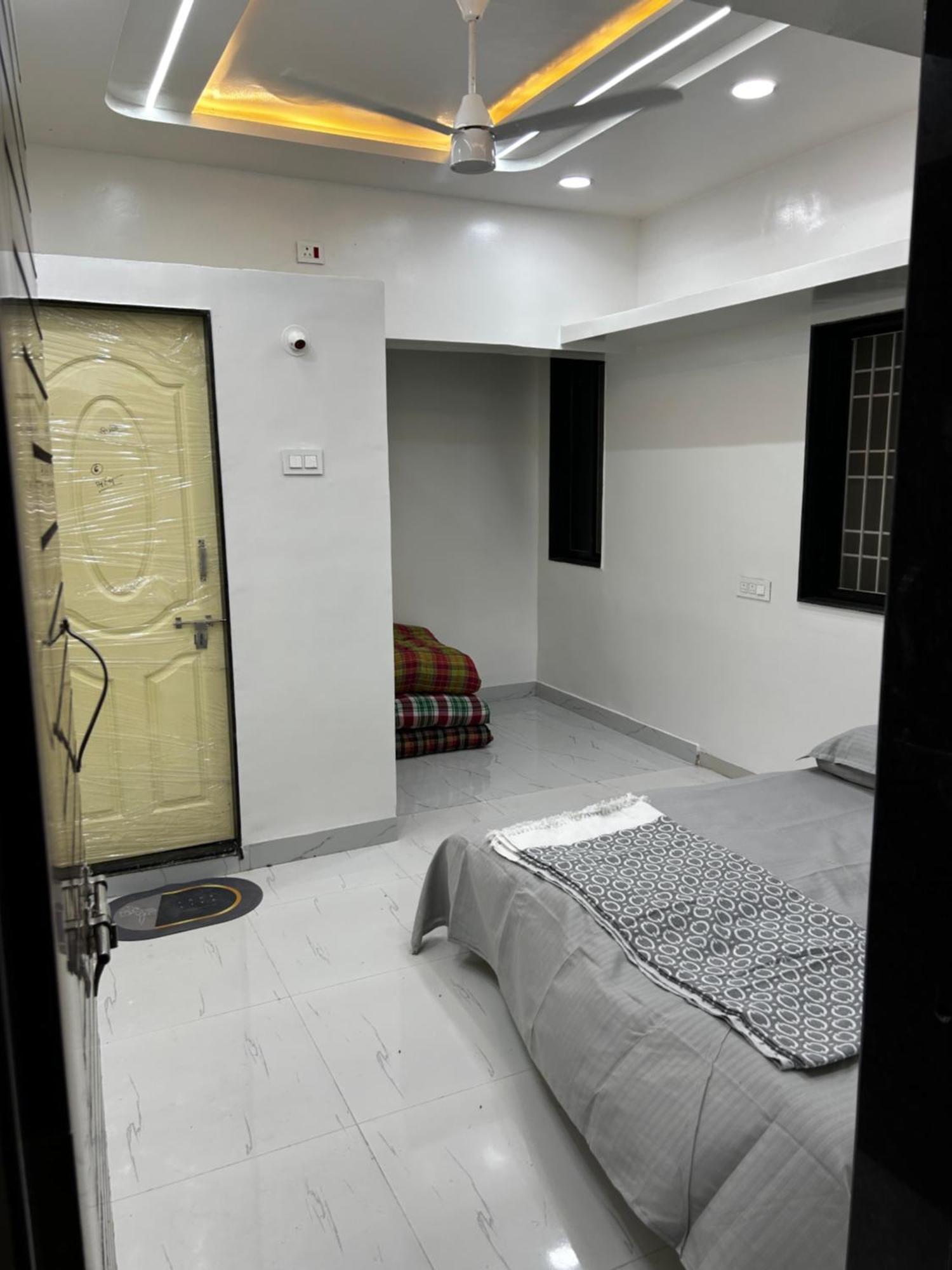 Vatavriksha Guest House,Akkalkot Akalkot Dış mekan fotoğraf